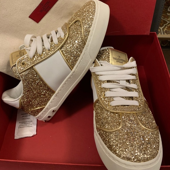 Valentino Rockstud Fly Crew Gold Glitter Sneakers - Picture 3 of 13